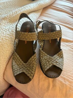 bernie mev. Metallic Gold Woven Slingback Sandals